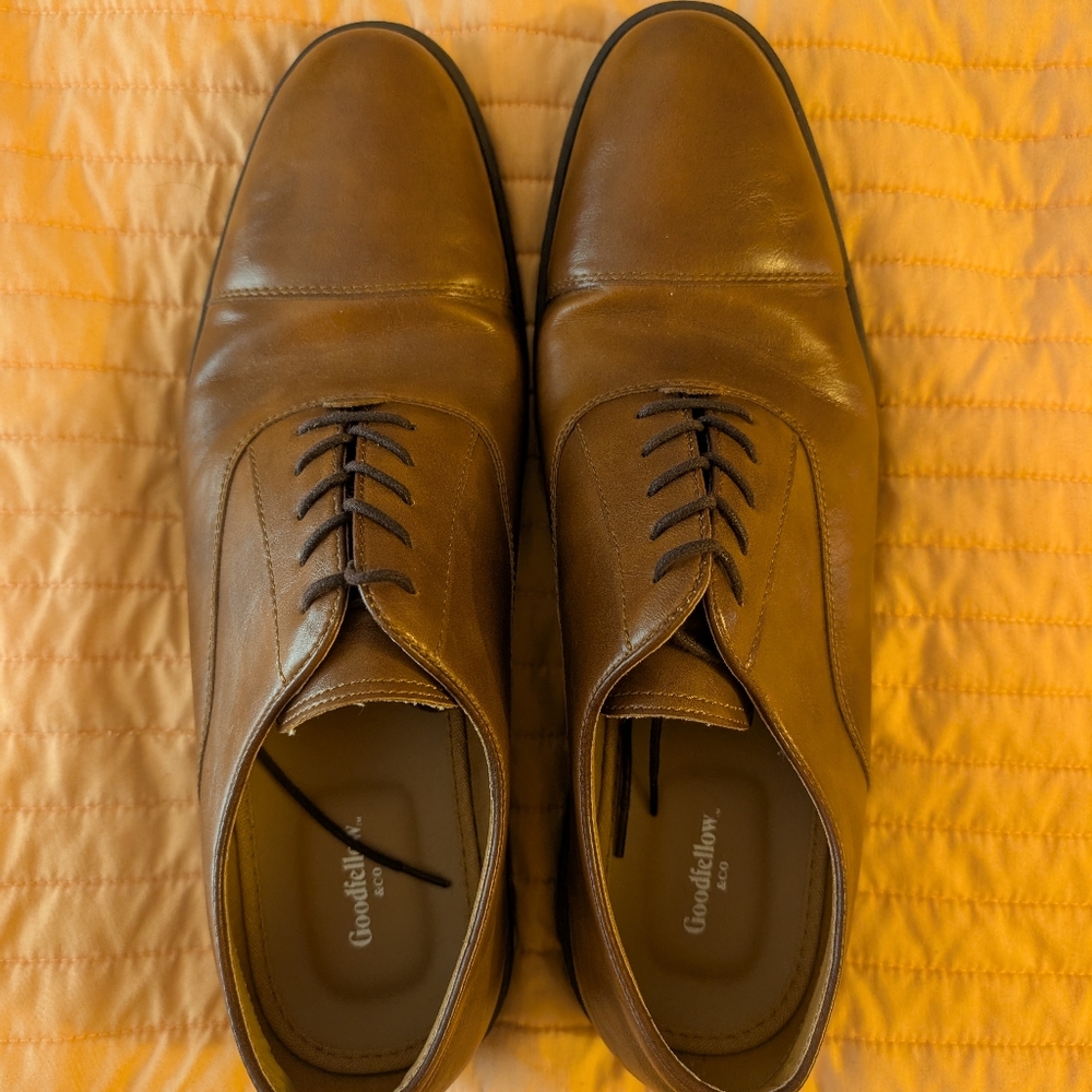 Men's Goodfello dress shoes